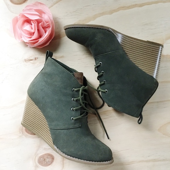 Nautica | Shoes | Nautica Olive Green 